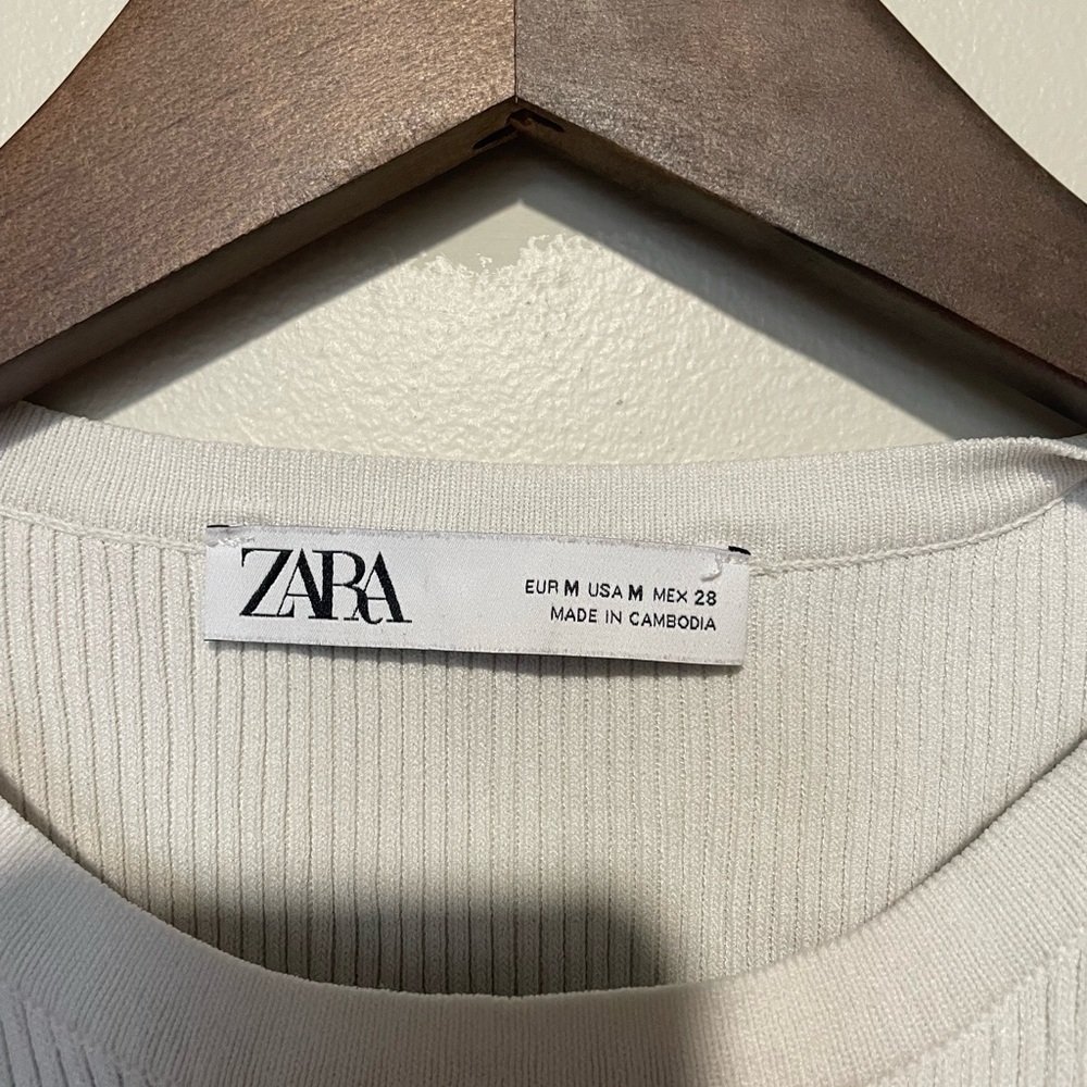 Zara White Ribbed Tank - Picture 2 of 2